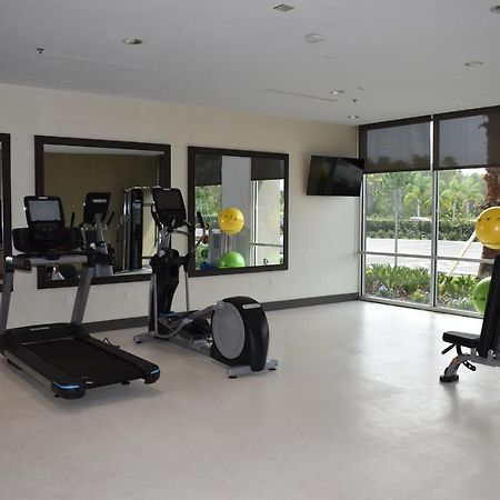 La Quinta Inn & Suites By Wyndham Orlando I-Drive Theme Parks Williamsburg Ngoại thất bức ảnh