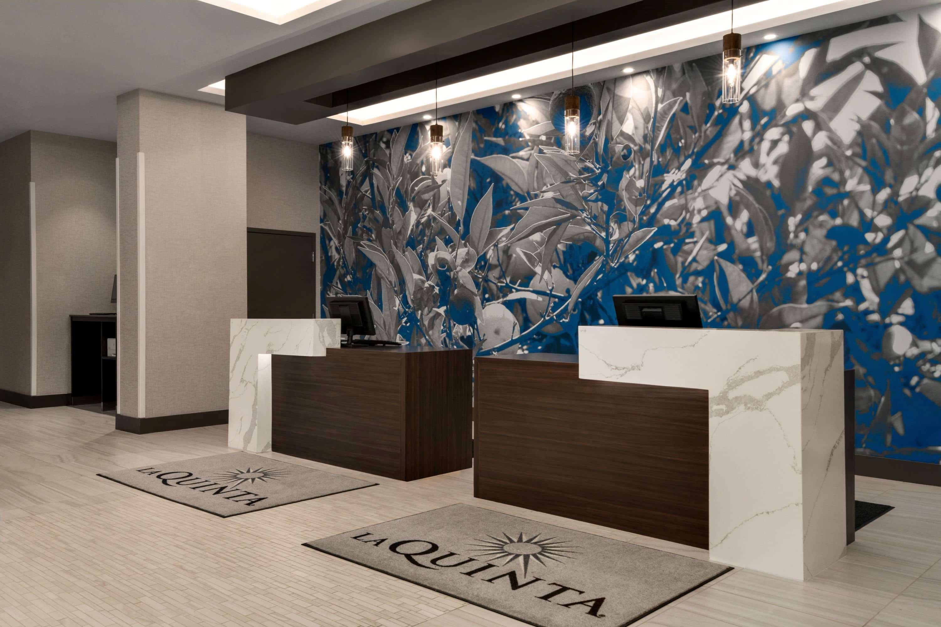 La Quinta Inn & Suites By Wyndham Orlando I-Drive Theme Parks Williamsburg Ngoại thất bức ảnh