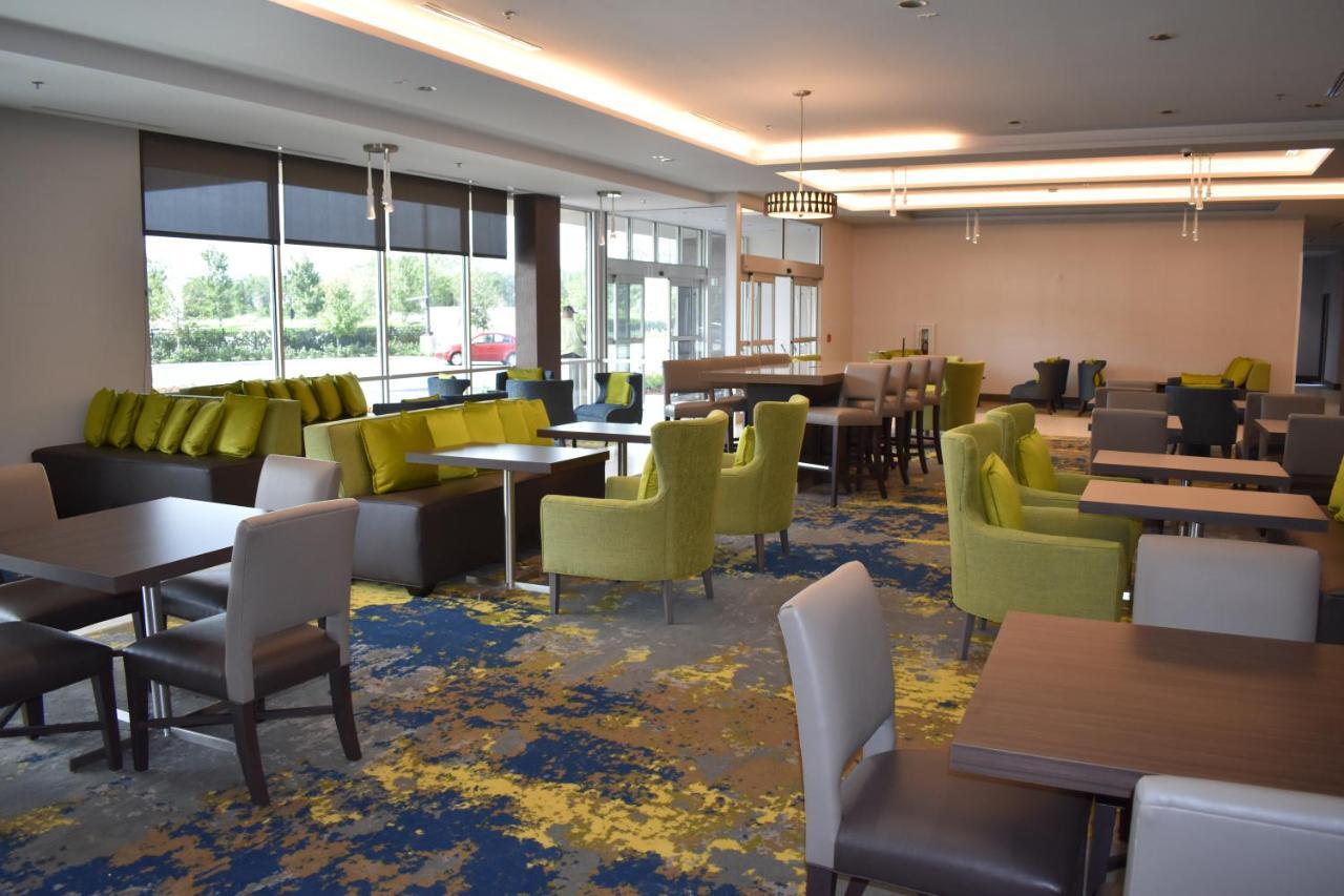 La Quinta Inn & Suites By Wyndham Orlando I-Drive Theme Parks Williamsburg Ngoại thất bức ảnh